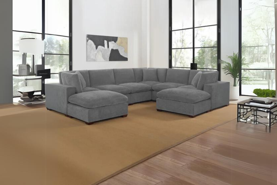 Thomasville Lowell 6 - piece Modular Sectional Floor model Floor Model