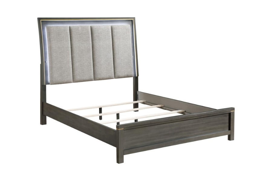 Juego de dormitorio de 5 piezas Kieran Eastern King en gris 224741KE-S5 Próximamente