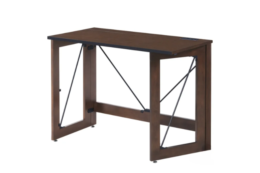 Escritorio plegable de madera preensamblado Stakmore disponible solo en línea