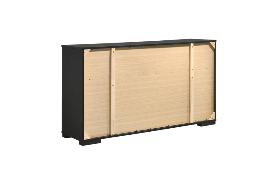 Juego de dormitorio de 4 piezas Eastern King de Blacktoft, color negro 207101KE-S4