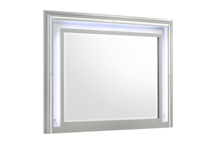 Juego de dormitorio Verónica de 5 piezas tamaño Queen en plata clara 224721Q-S5