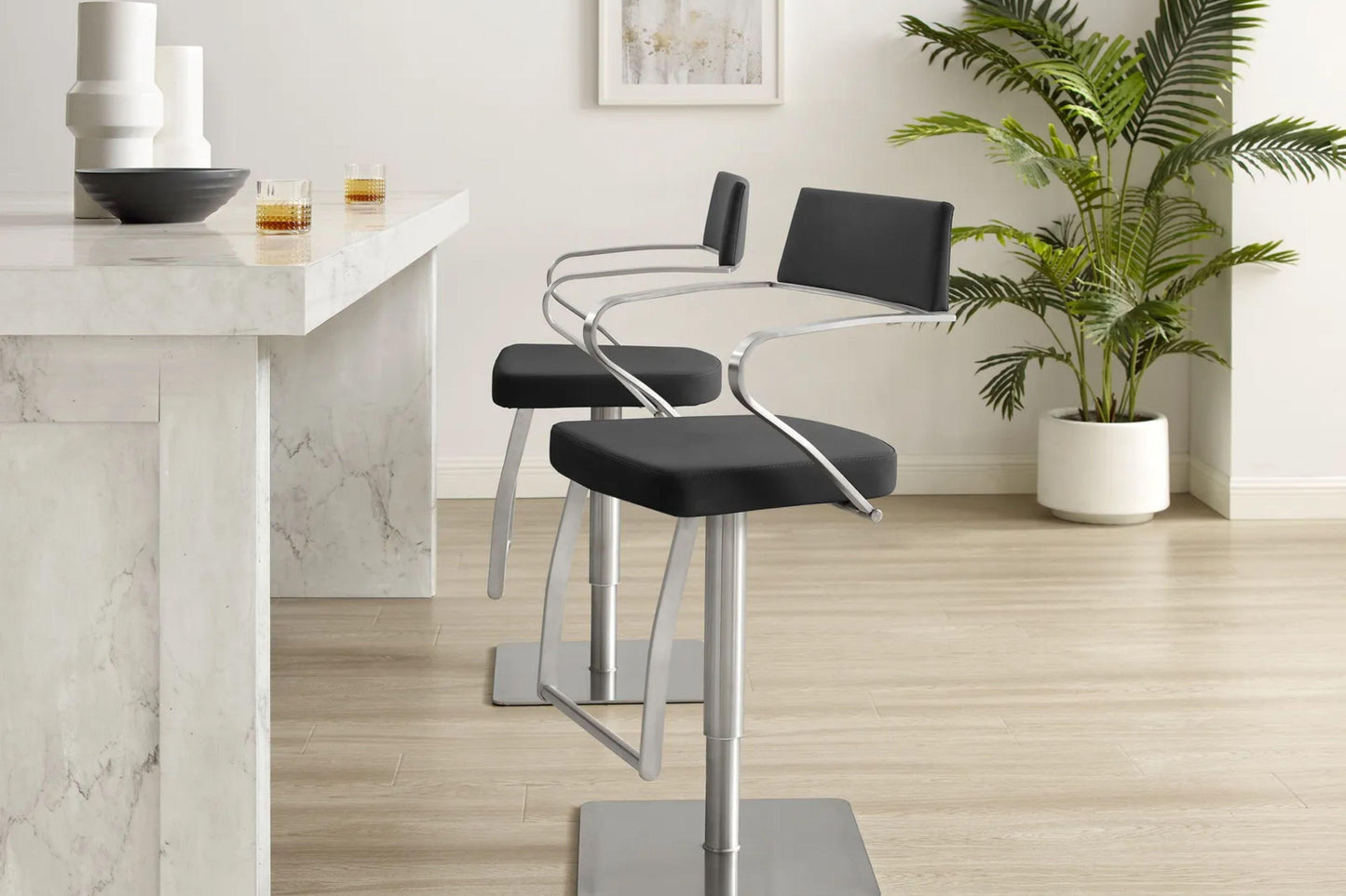 Harbor Bar Stool Model CB-C103W - Venini Furniture