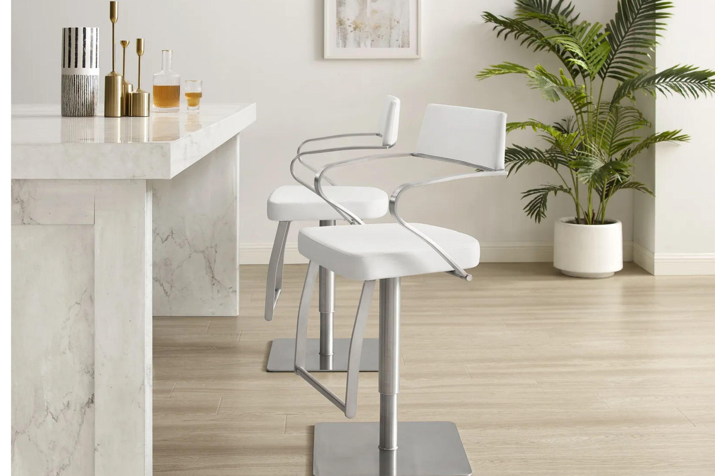 Harbor Bar Stool Model CB-C103W - Venini Furniture